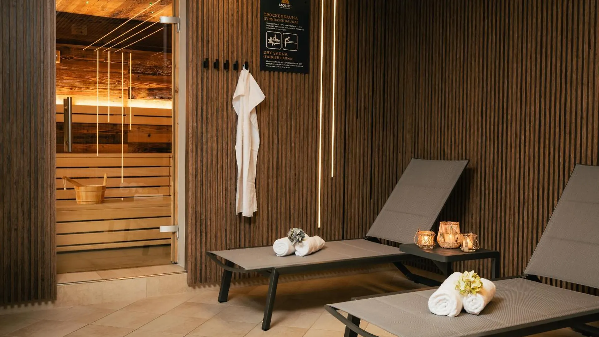 Mondi Hotel اكسامز شقة فندقية